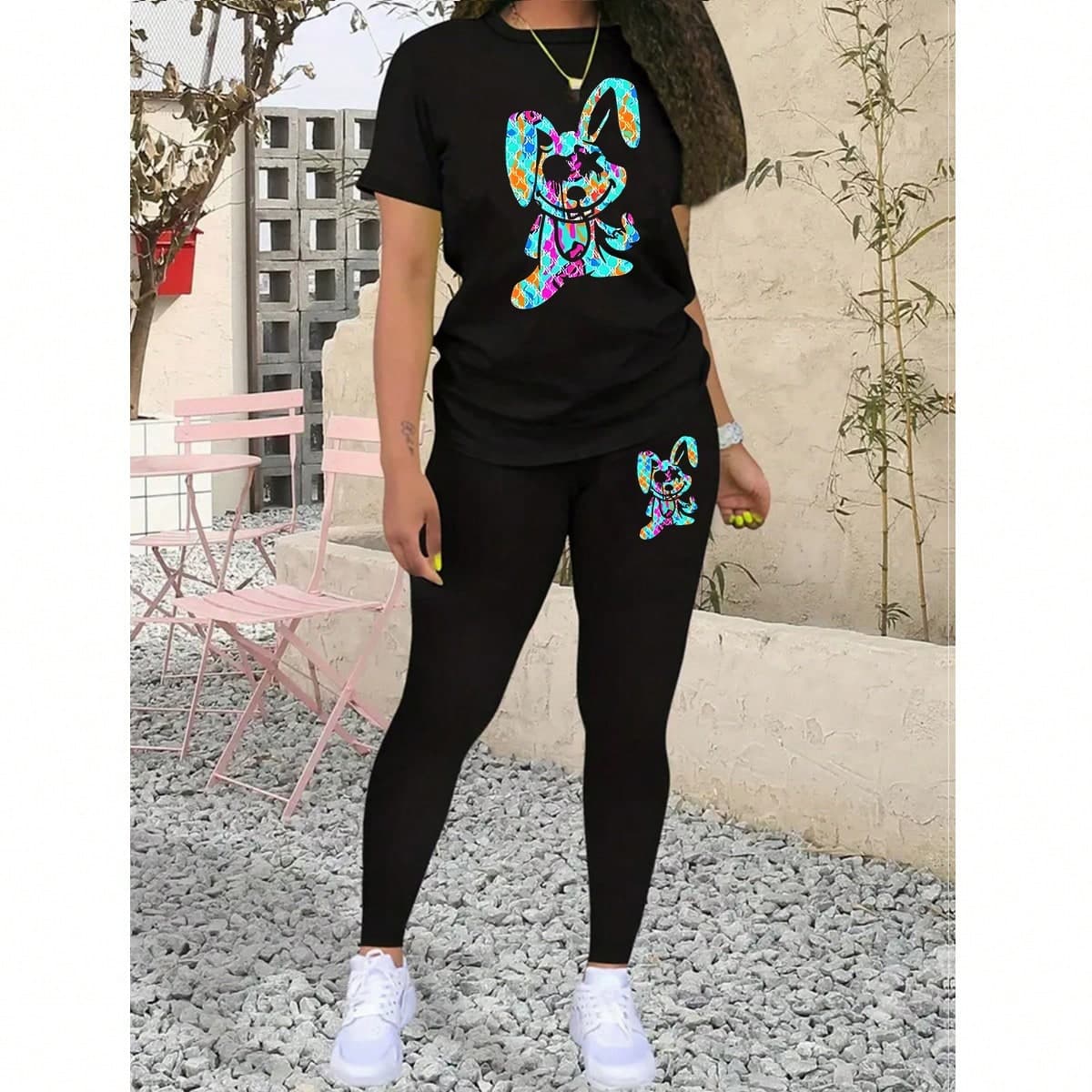 Ensemble Deux PiÃ¨ces Ã€ Manches Courtes Et Pantalon Ã€ Motif De Dessin AnimÃ© Ã€ La Mode Pour Femme