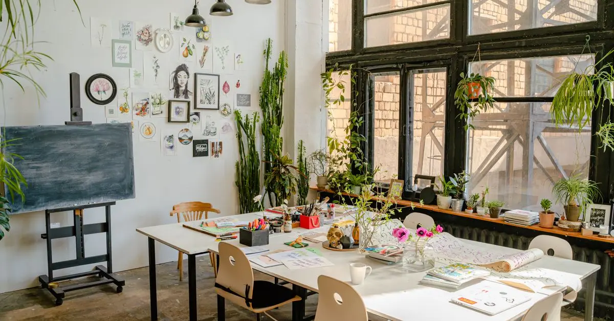 Comment organiser votre atelier de mode pour gagner en créativité