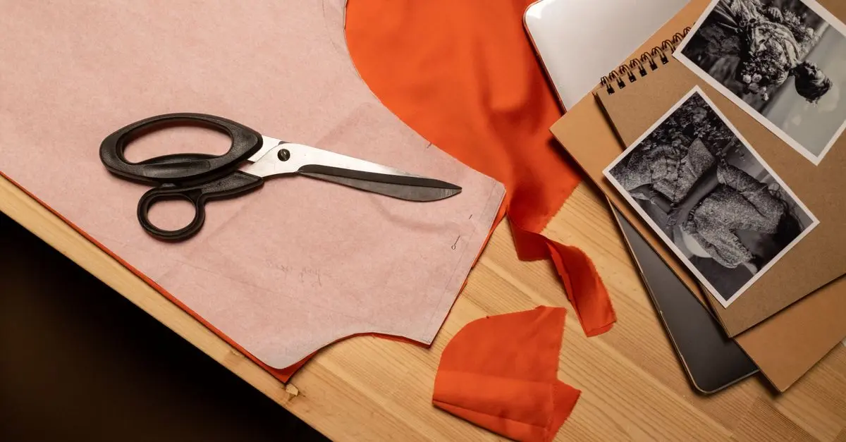 Comment créer des vêtements personnalisés : conseils pratiques